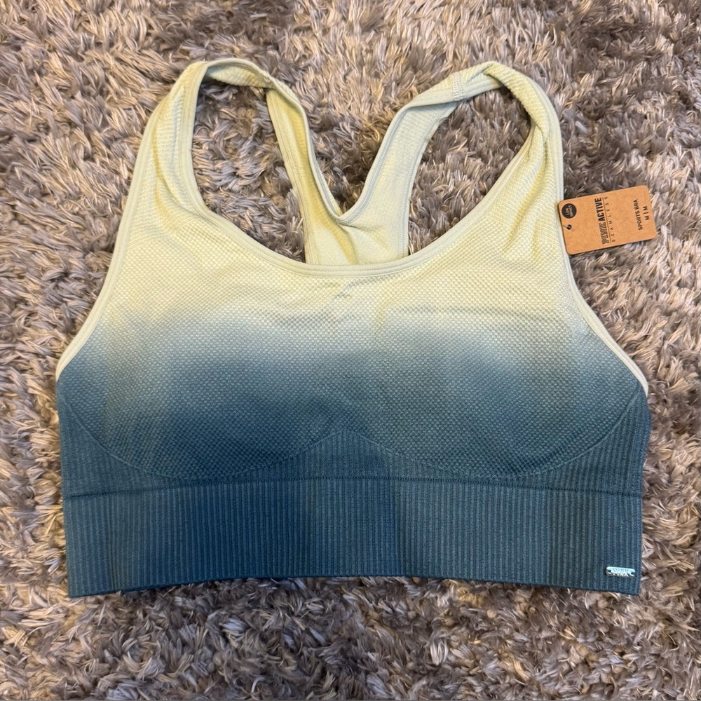 PINK by Victoria’s Secret - PINK activewear sports bra, NWT, size medium